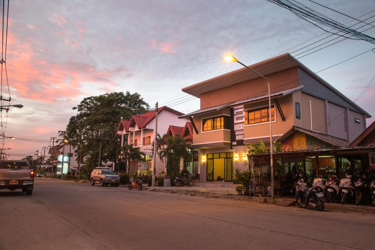 2 Rocks Boutique Hostel Baan Tai Extérieur photo